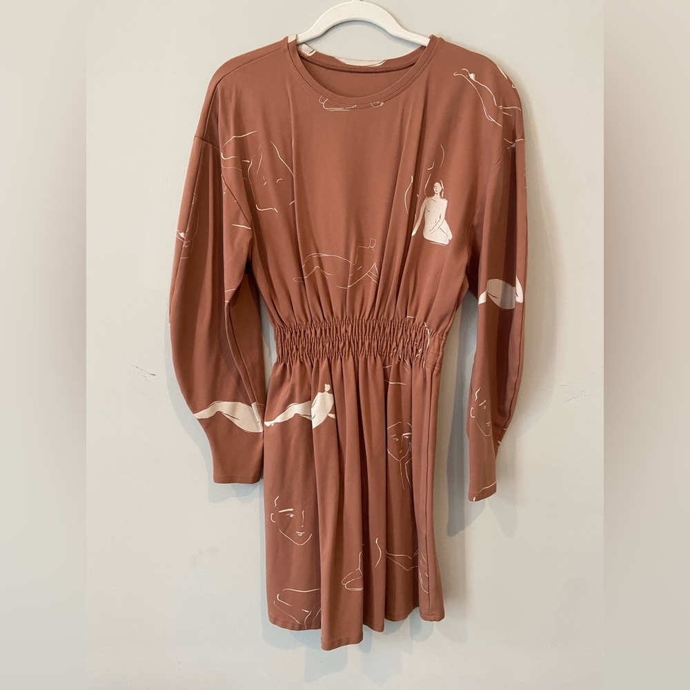 Long Sleeve Dress with Female Figures